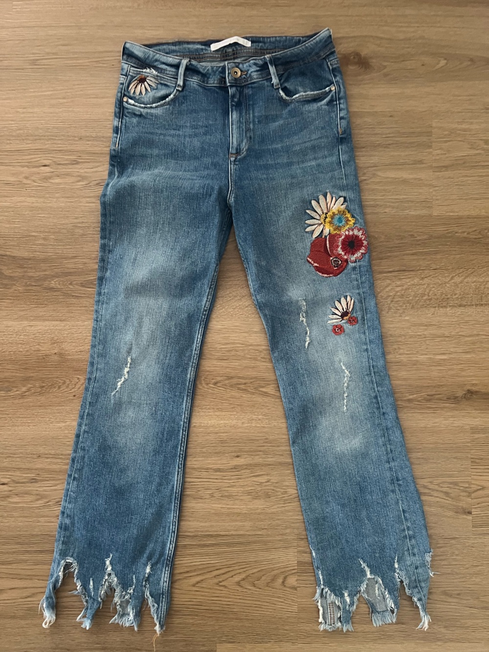 Zara Light Blue Skinny Jeans with Floral Embroidery